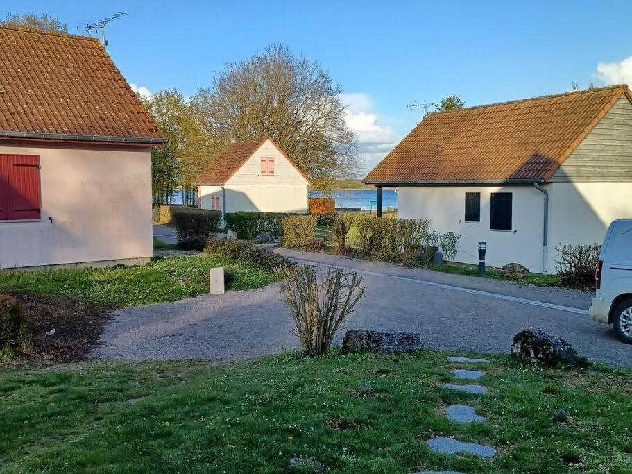La Maison Bleu Du Lac De Celine Giffaumont-Champaubert Eksteriør billede